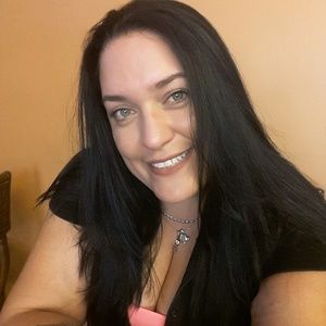 Meet your Posher, Jeanette